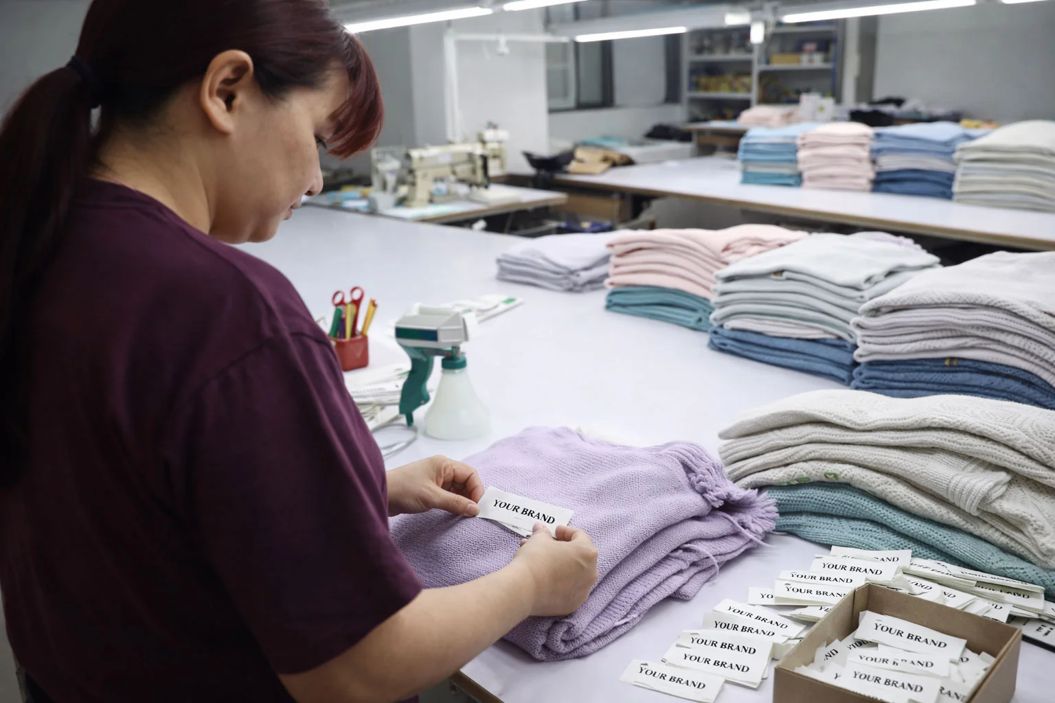 Eigenmarken-Strickwaren-Anfänger-Leitfaden — Lin Sweater Factory Strickwaren-Hersteller China